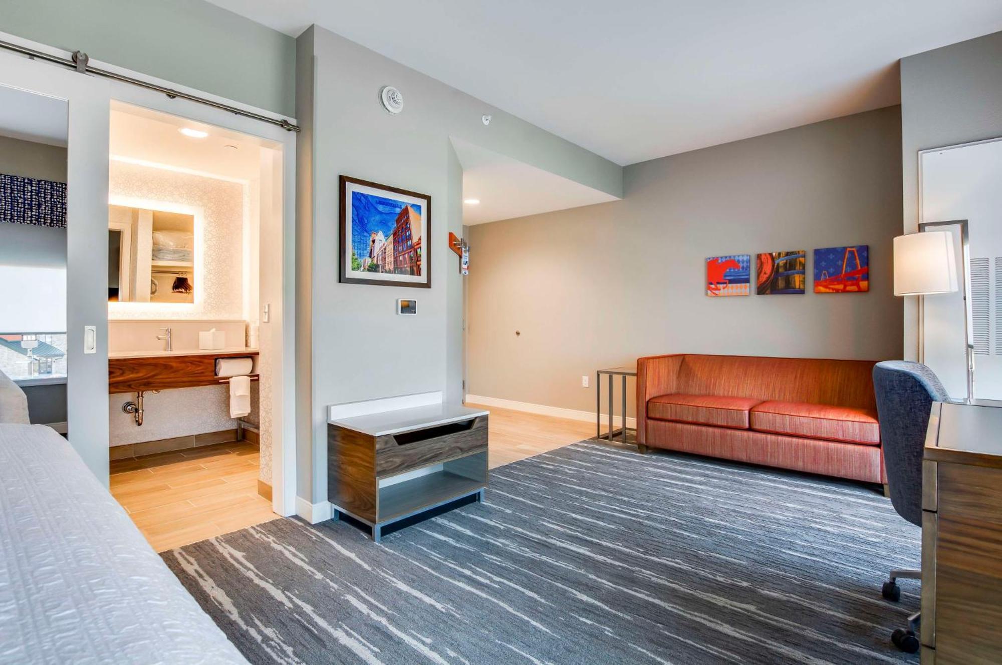 Hampton Inn & Suites By Hilton Louisville East Oxmoor מראה חיצוני תמונה