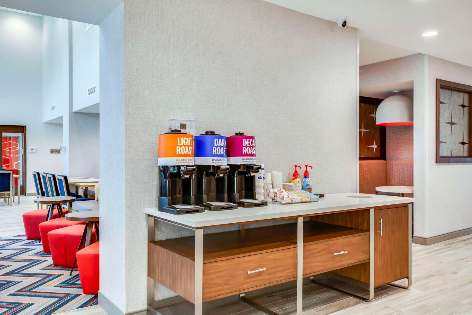 Hampton Inn & Suites By Hilton Louisville East Oxmoor מראה חיצוני תמונה