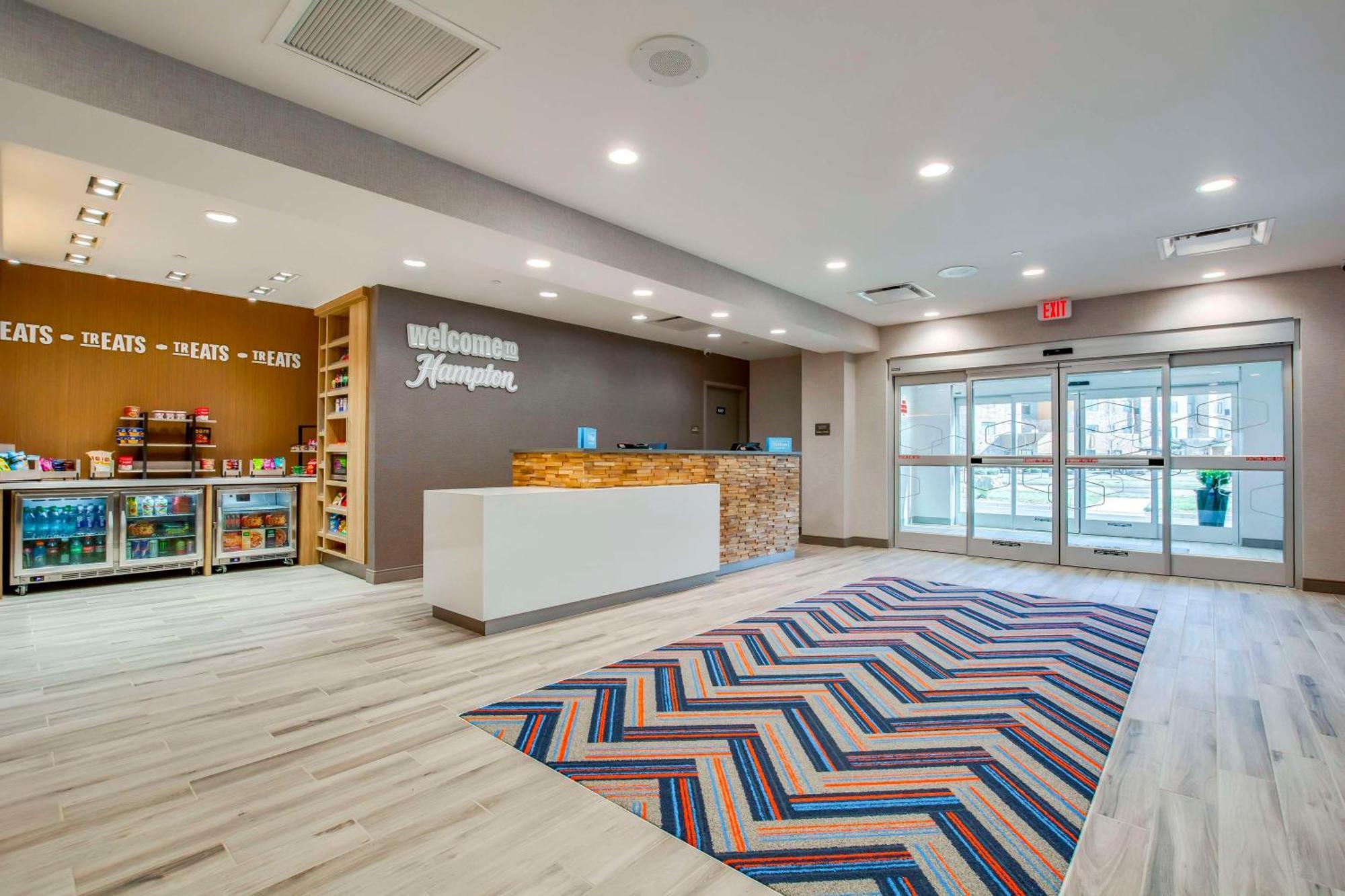 Hampton Inn & Suites By Hilton Louisville East Oxmoor מראה חיצוני תמונה